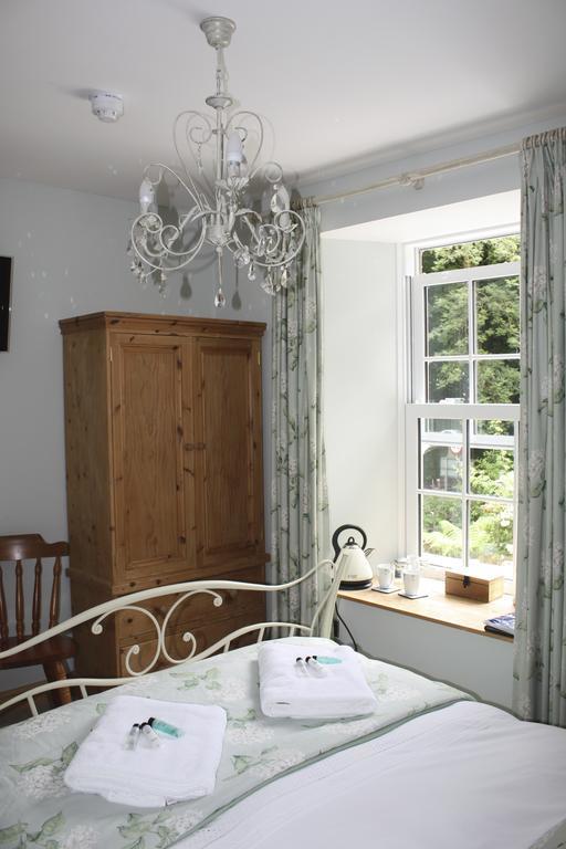 The Waterwheel 4*