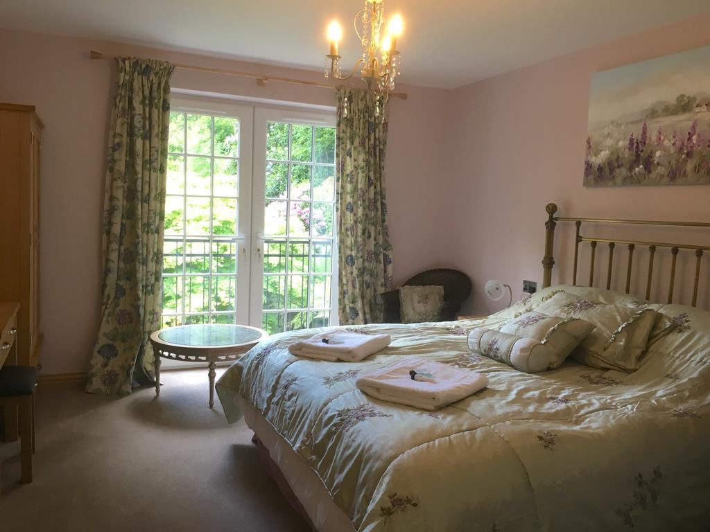 The Waterwheel 4*
