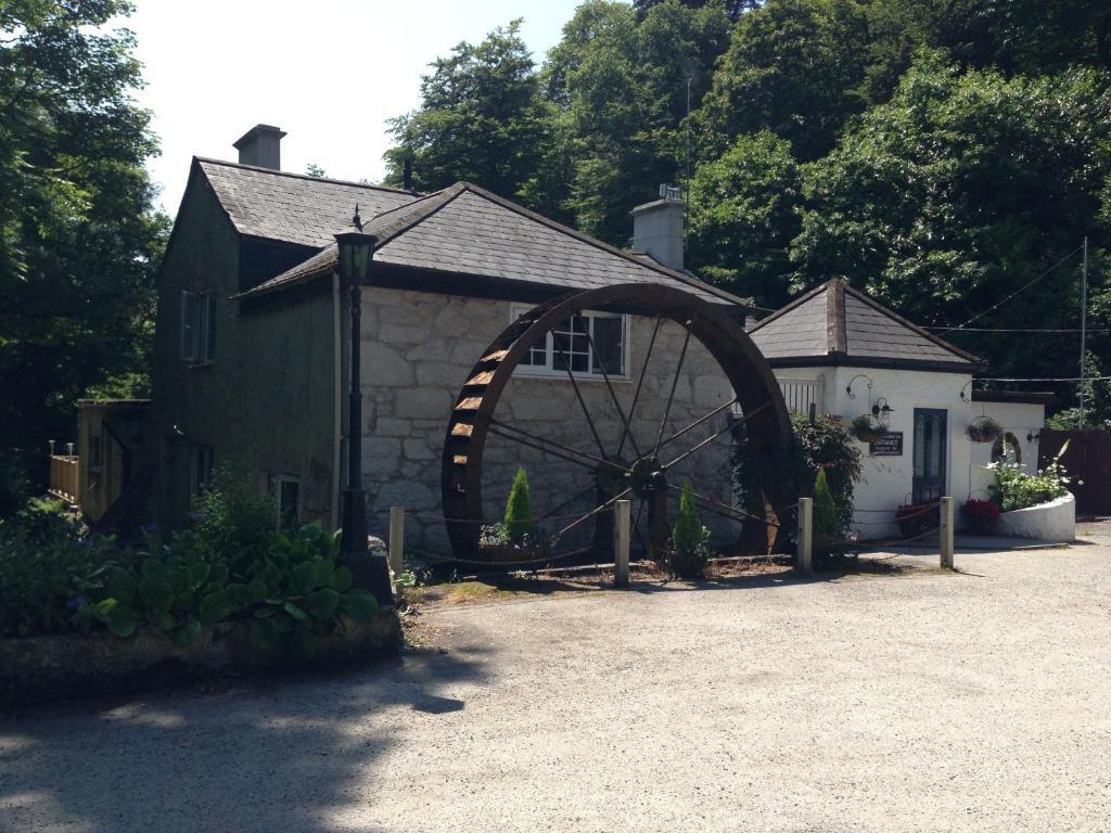 The Waterwheel Hotel 4*