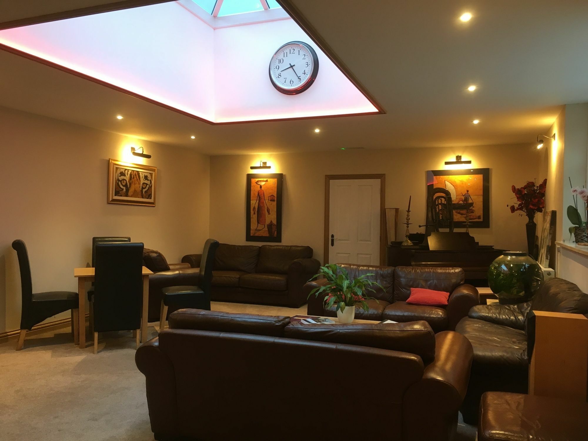 The Waterwheel 4*